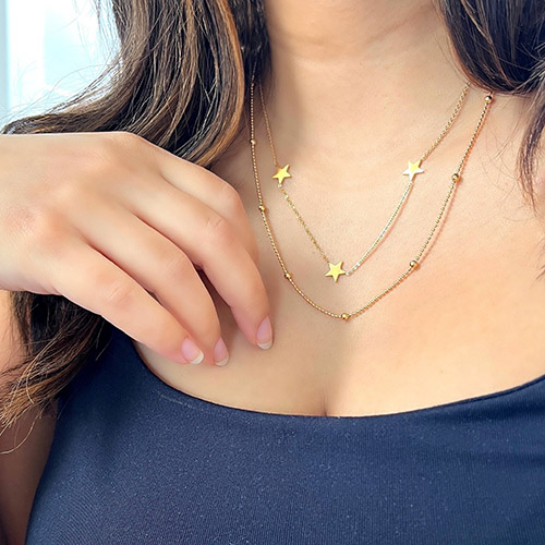 Yıldızlı takılar