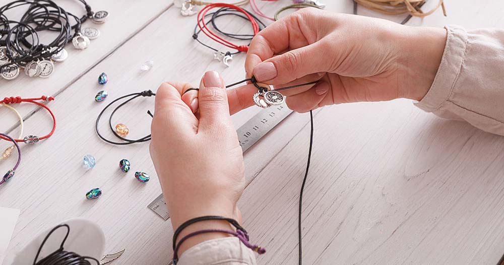 Kendi takınızı kendiniz yapın