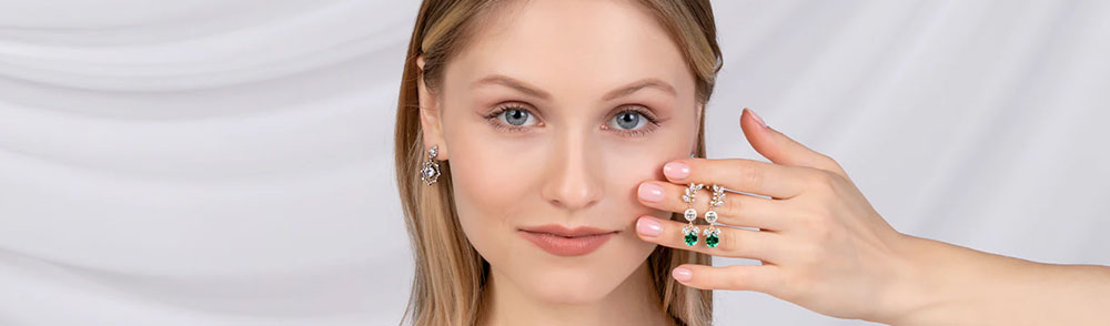 Açıklama küpeleri.jpg