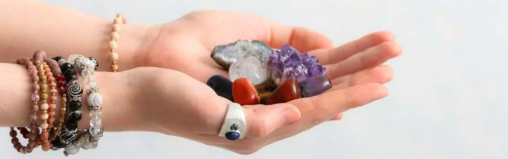 İlkbaharın Takı Trendleri