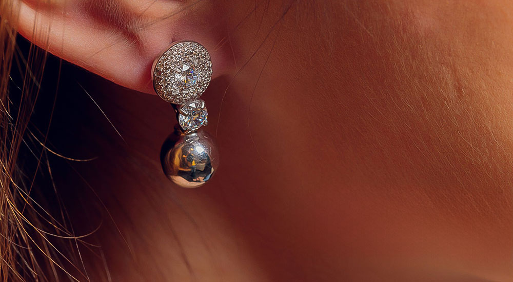 Nasıl Küpe Takmalıyım