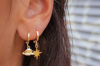 Yıldız ve dünya küpeler