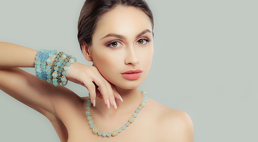 Doğal Taş Takılar: Şıklık ve Ruhsal Denge Bir Arada