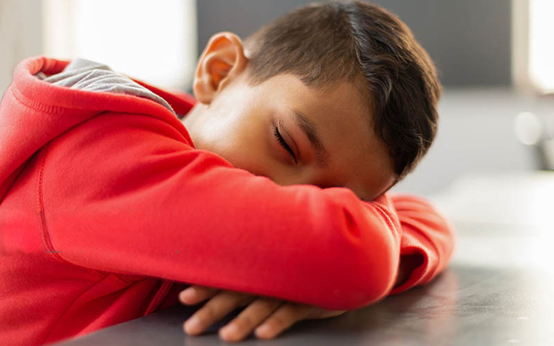 uyuklayan erkek çocuk